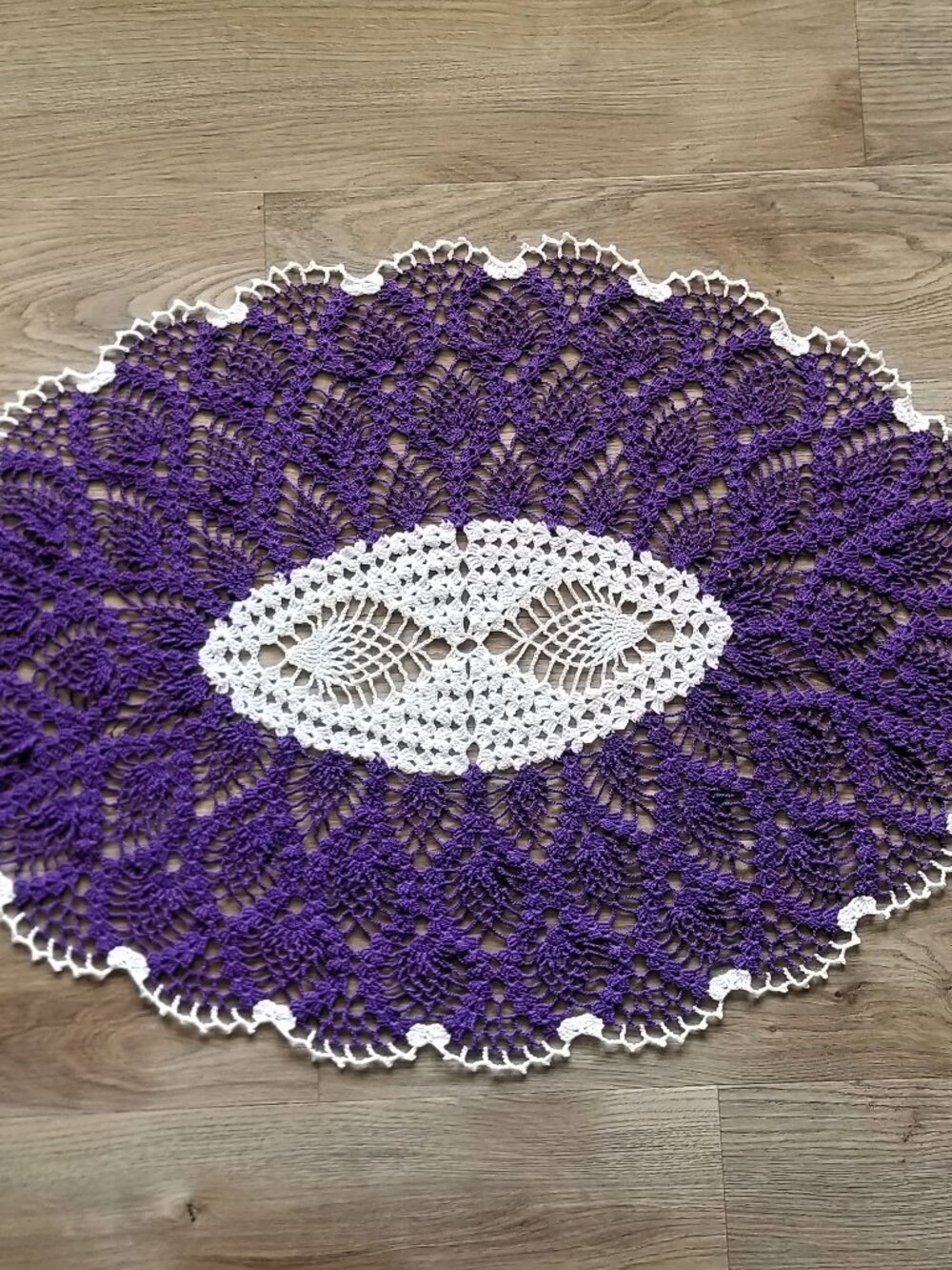 New Purple & White Vintage Style Pineapple Doily